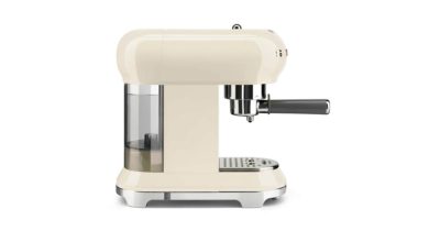 Smeg ECF01CRUK 50's Style Retro Espresso Coffee Machine Cream Smeg ECF01CRUK 50's Style Retro Espresso Coffee Machine Cream